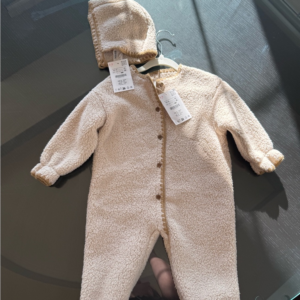 Zara shearling jumper and bonnet - Picture 4 of 4